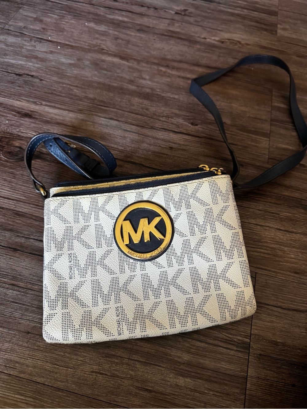 Michael Kors White and Navy MK Logo Crossbody Pouch with Gold Accent